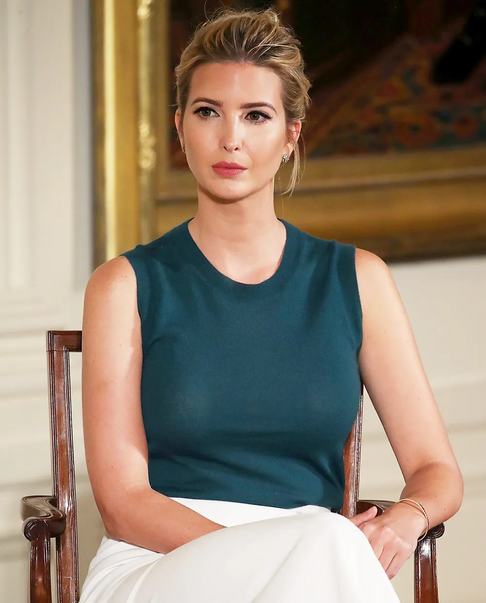Ivanka Trump Supports Ending Barack Obama&rsquo;s Equal Pay Initiative