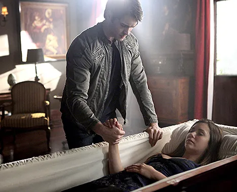 Elena's final TVD ep