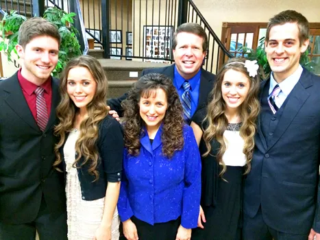 Michelle Duggar, Jim Bob Duggar, Jill Duggar and Derick Dillard
