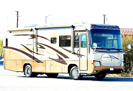 Hayden Christensen and Rachel Bilson RV
