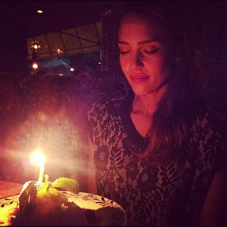 jessica alba bday