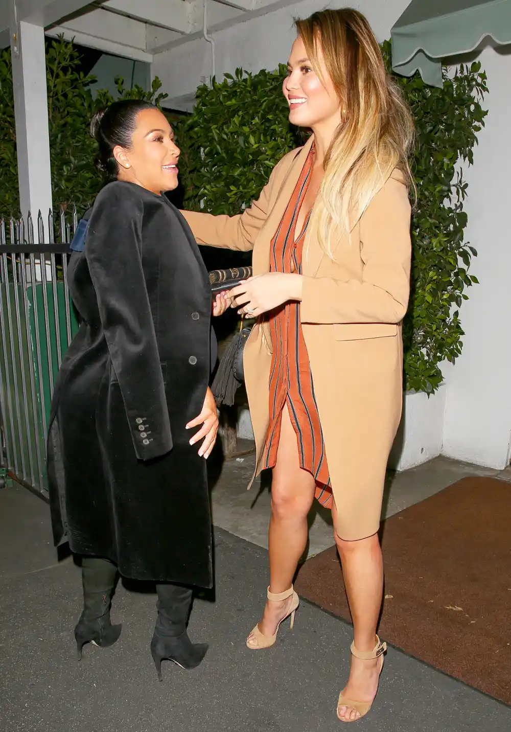 Kim Kardashian and Chrissy Teigen