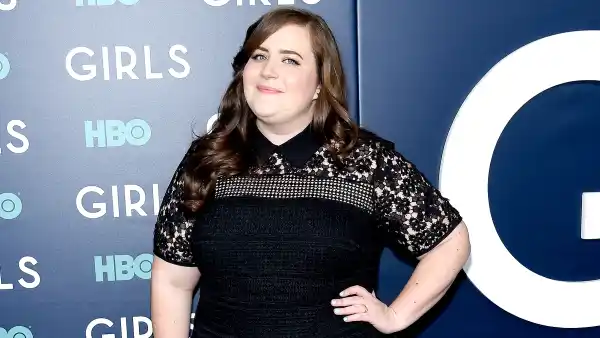 Aidy bryant zoom 38d97116 44cc 4af3 a486 805f8211a14f