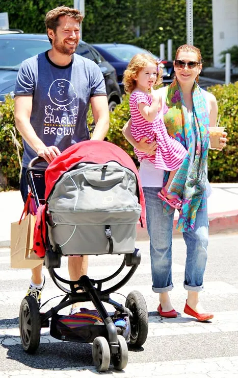 alyson hannigan family