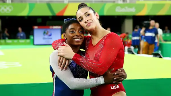 Aly raisman simone biles 5bd41e78 6021 476d a9e8 e1d8972e9190