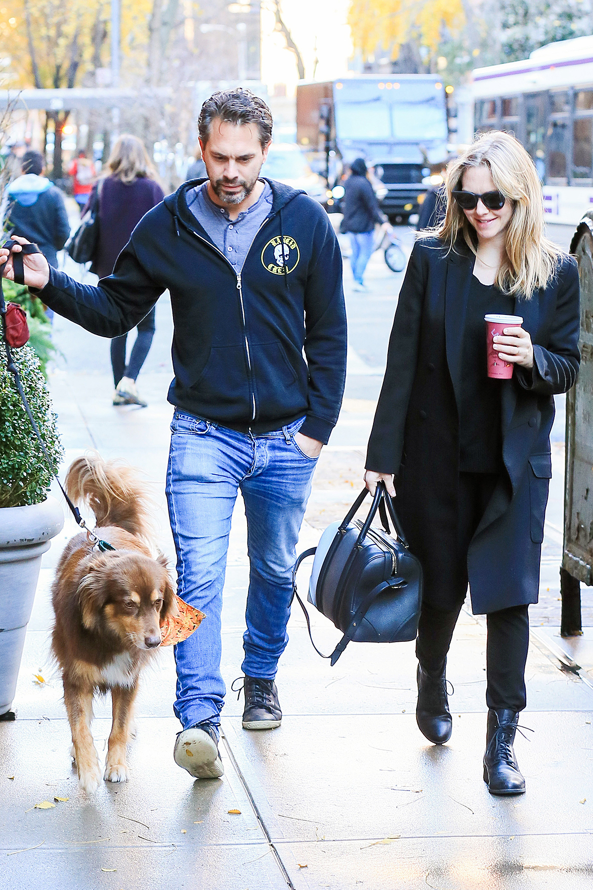 Thomas Sadoski and Amanda Seyfried