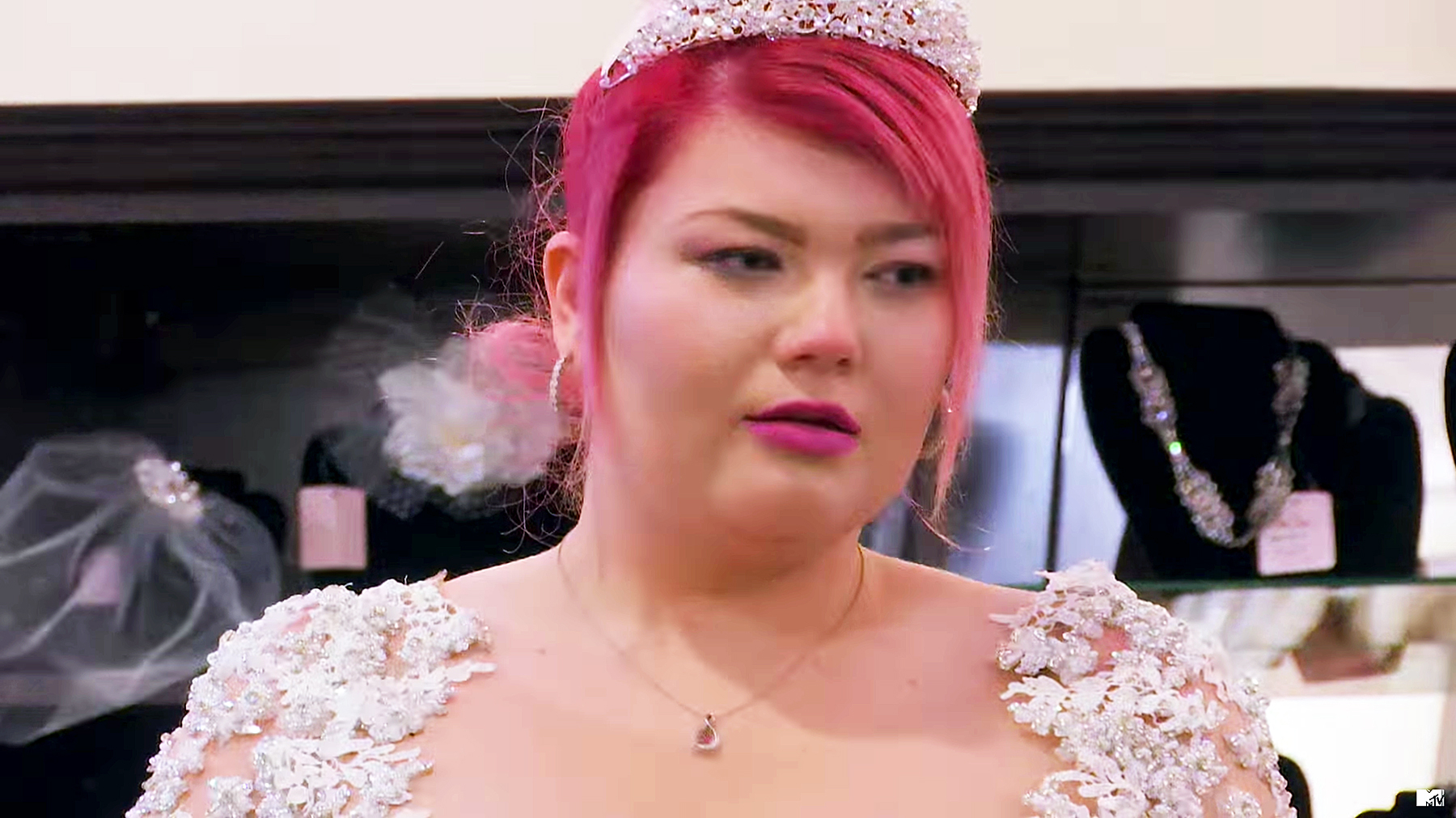 Amber Portwood Teen Mom OG wedding dress