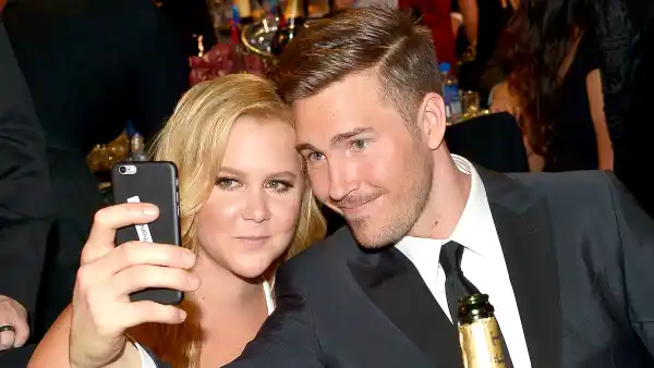 Amy schumer ben hanisch early 2016 ad757791 2906 4001 8ed4 6063186a48f2