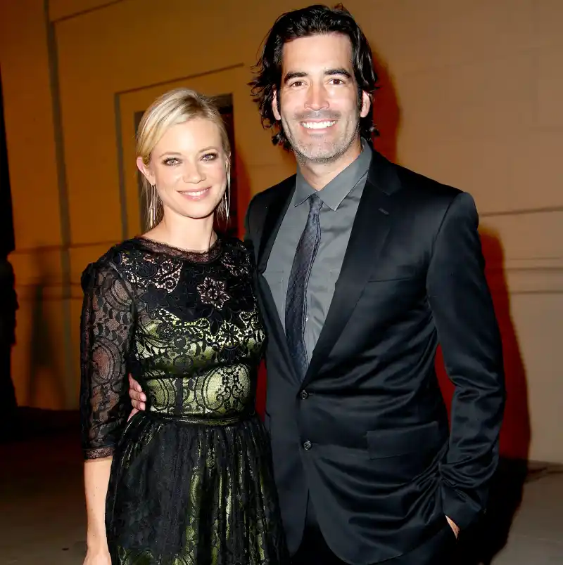 Amy Smart and Carter Oosterhouse