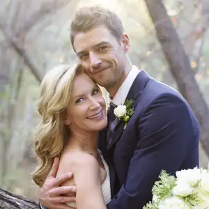 Angela kinsey josh snyder 055089 braedon flynn 87fe4aeb 5e84 490d a2bc 32cd31326998