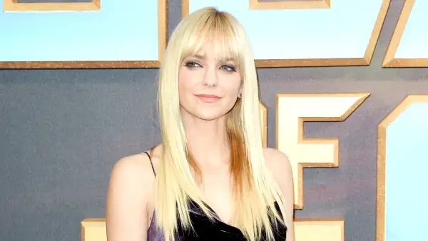 Anna faris c671f147 05f6 4963 aae2 f6684110f5d2