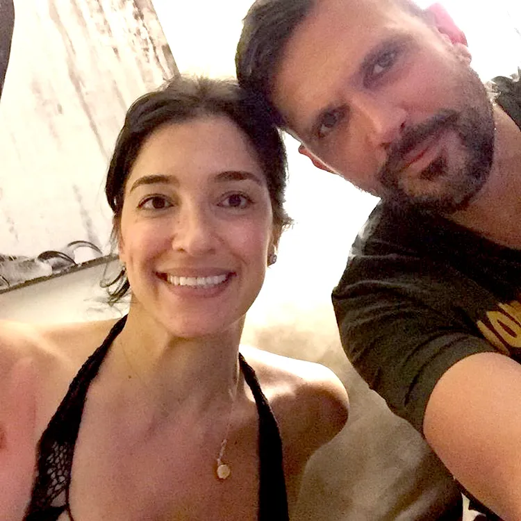 Ashley hamilton renee zoom 3138d8bc b80e 4d4a a826 5caaa6e3b641