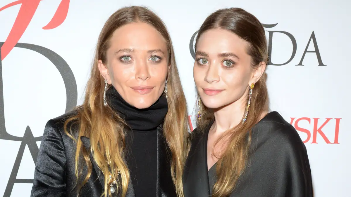 Mary-Kate Olsen and Ashley Olsen