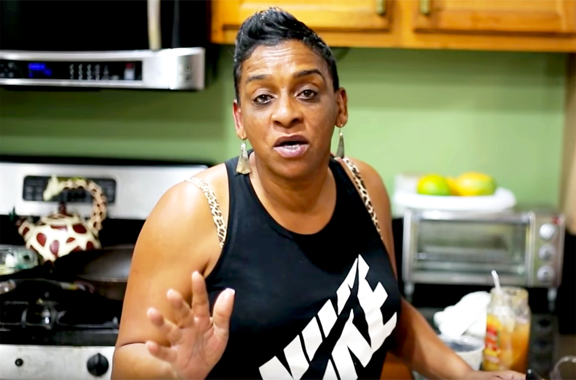 Auntie Fee