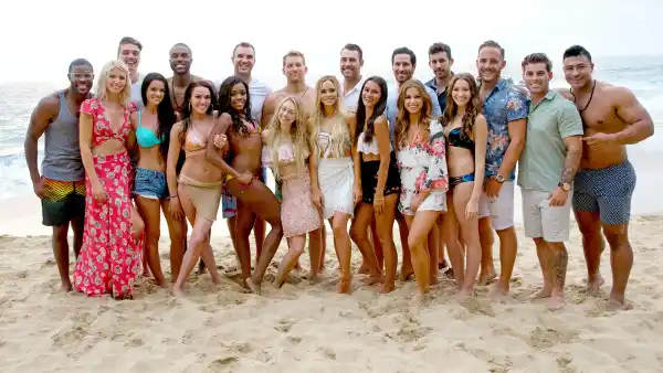 Bachelor in paradise cast photo abc_paul hebert 5ea5b939 baa0 4192 94a2 69bc8e124807