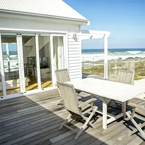 Beach house d73e4fbf be2a 4fc1 ab1b b601f2abdece