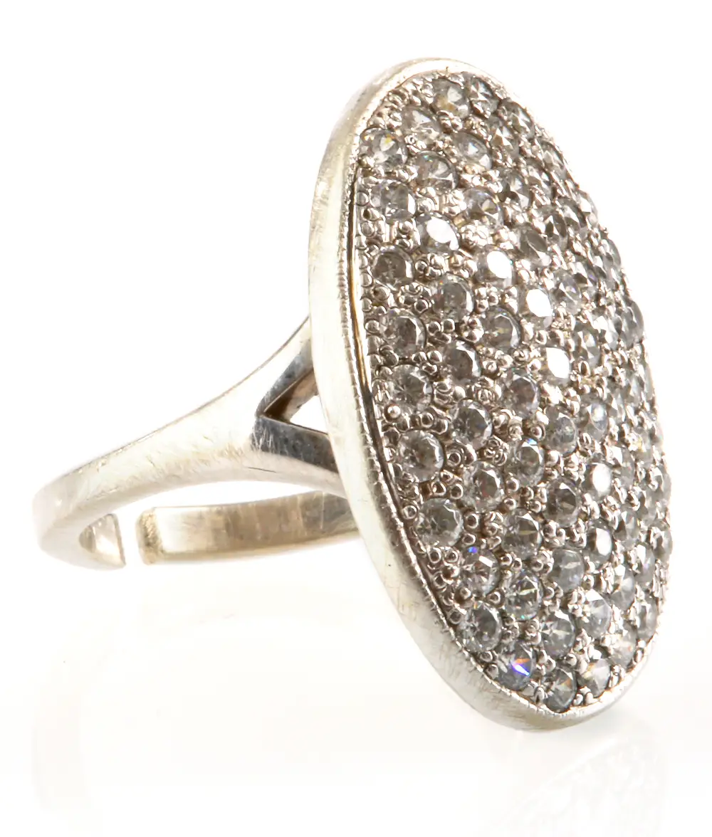 Robert Pattinson and Kristen Stewart