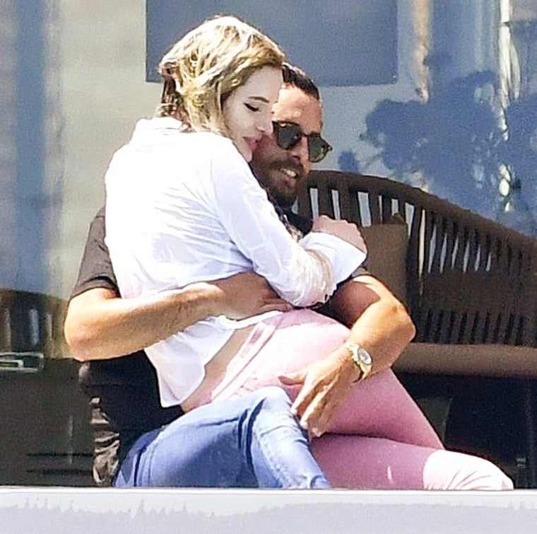 Scott Disick Bella Thorne