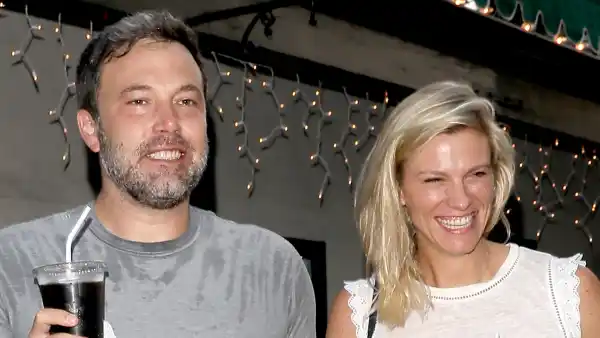 Ben affleck lindsay 2dec96e8 5f0a 46a2 b2db ef28e906af24
