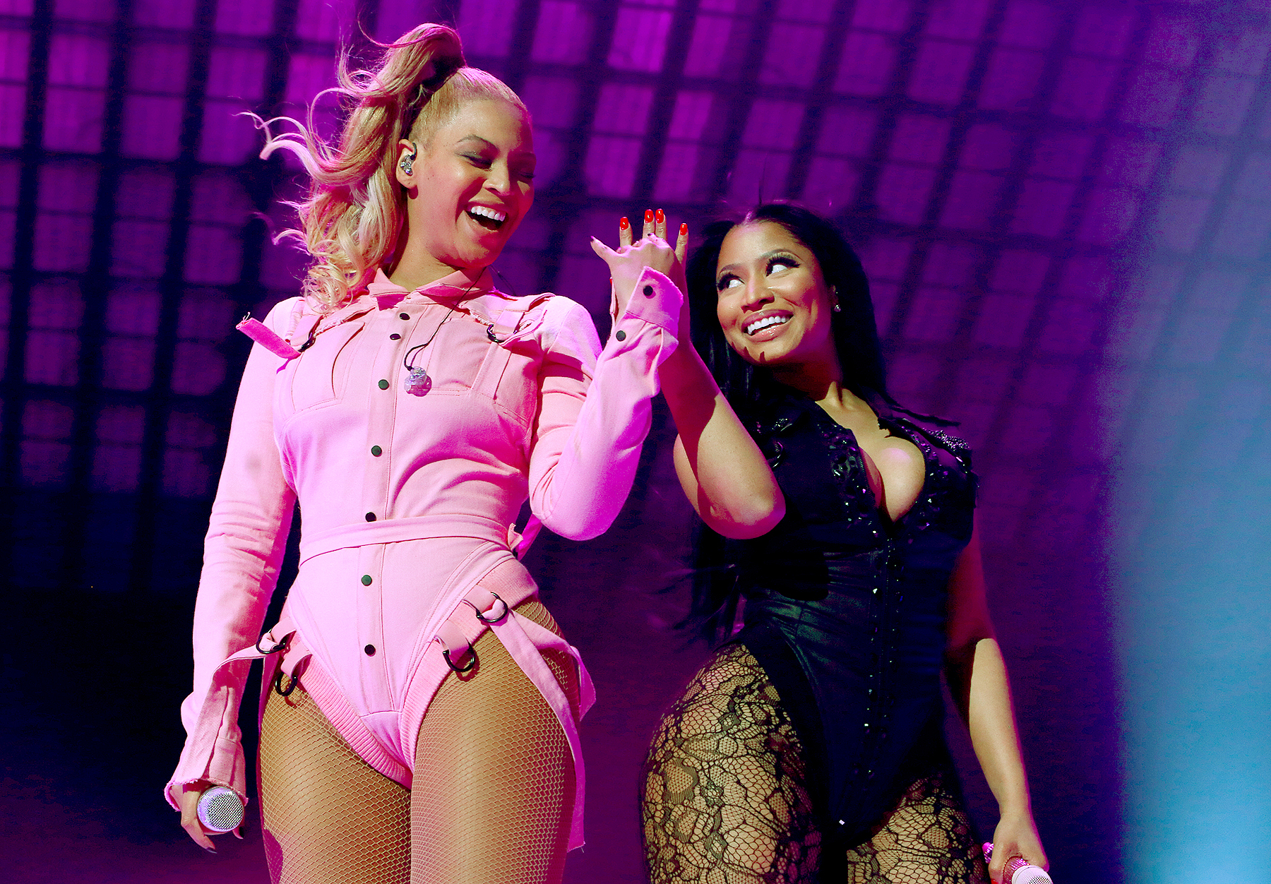 Beyonce nicki minaj zoom 7c18f503 bd7c 45c6 b013 06ad7d9efd7a