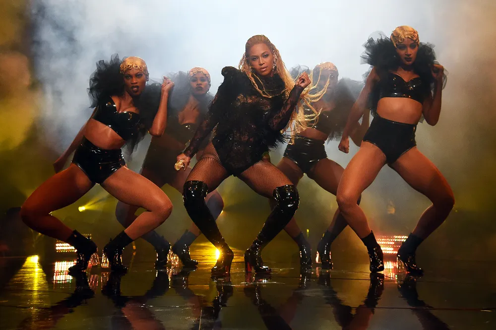 Beyonce VMAs