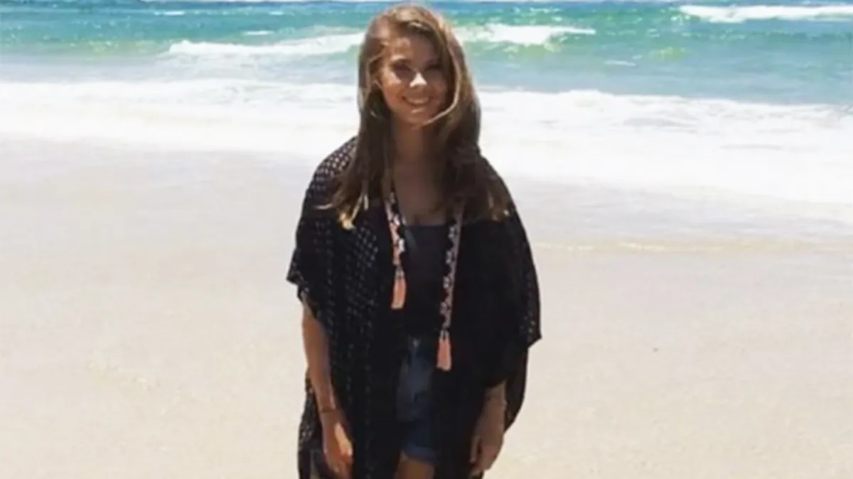 Bindi irwin main 861527d4 62cd 46b6 9a81 33cfd571a759