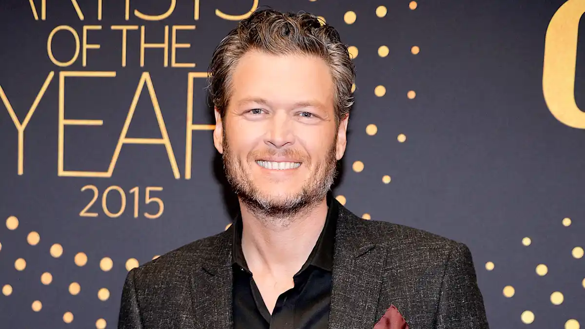 Blake Shelton arrives at CMT Artists of the Year 2015 at Schermerhorn Symphony Center.