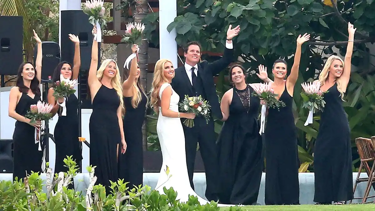 Jessica Canyon, Bob Guiney