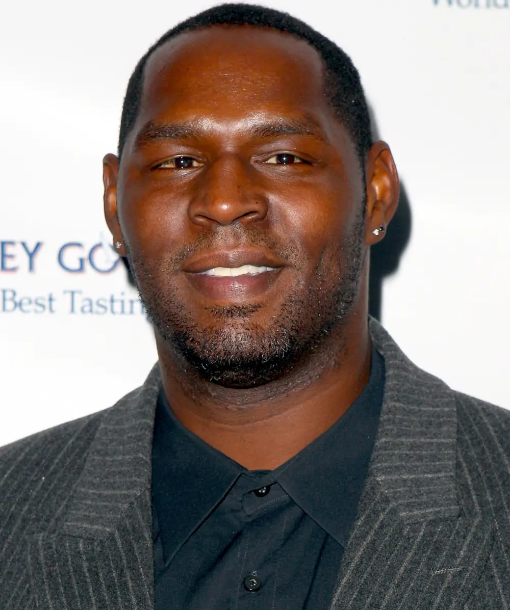 Bob Whitfield attends the GREY GOOSE lounge series hosted by Adrian Grenier during Super Bowl weekend at the GREY GOOSE Lounge on February 5, 2011 in Dallas, Texas.