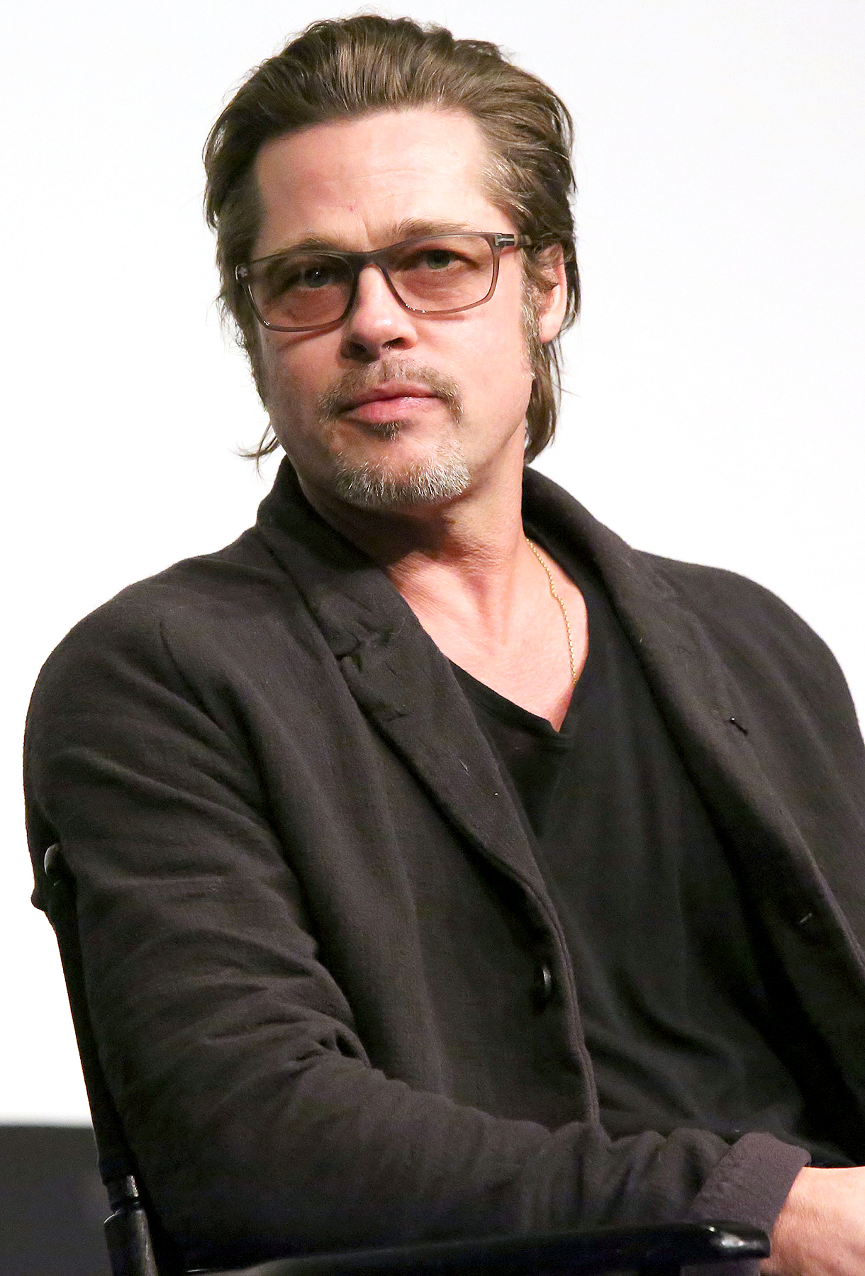 Brad pitt zoom ed3994e4 f26c 4dcc 8a57 7bcf0a0115ab