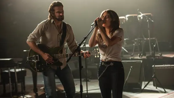 Bradley cooper lady gaga zoom 68dae46c 50a8 4475 bae3 f5f170d119fe