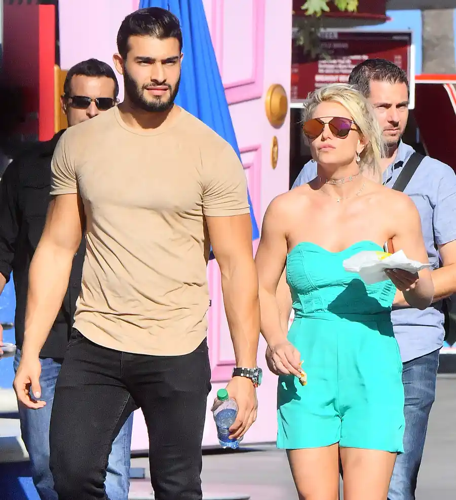 Britney Spears Sam Asghari Disneyland