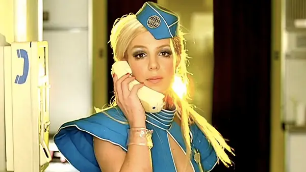 Britney spears toxic zoom 22367eab 529a 4034 acd3 d5d7fdf4b202