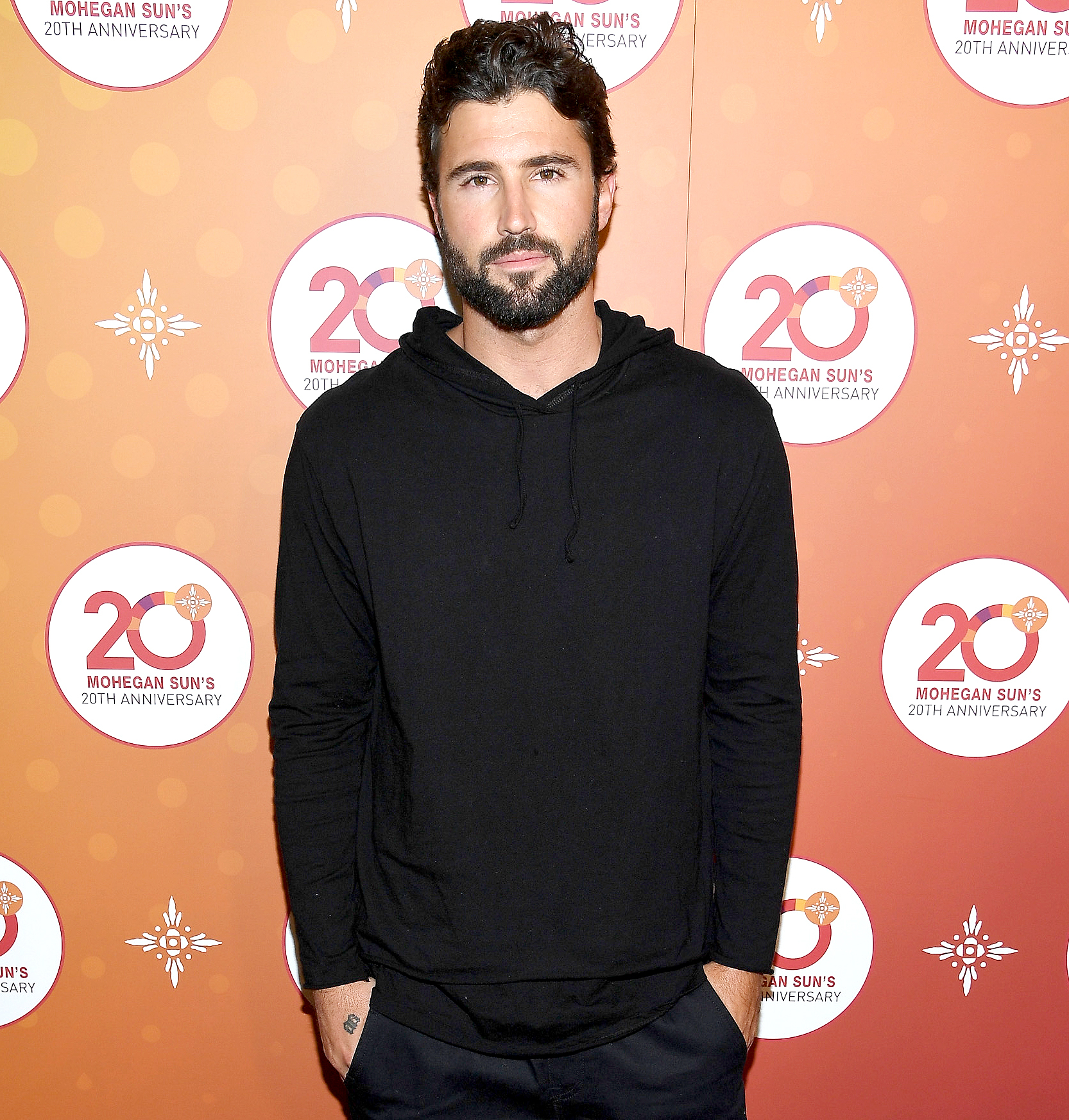Brody Jenner walks the red carpet before the Ballroom After Party with Chrissy Teigen and LL Cool J for Mohegan Suns 20th Anniversary at Mohegan Sun on October 15, 2016 in Uncasville, Connecticut.