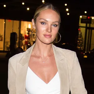 Candice fa47befc dc35 47ca b1d2 20bf7c98d968