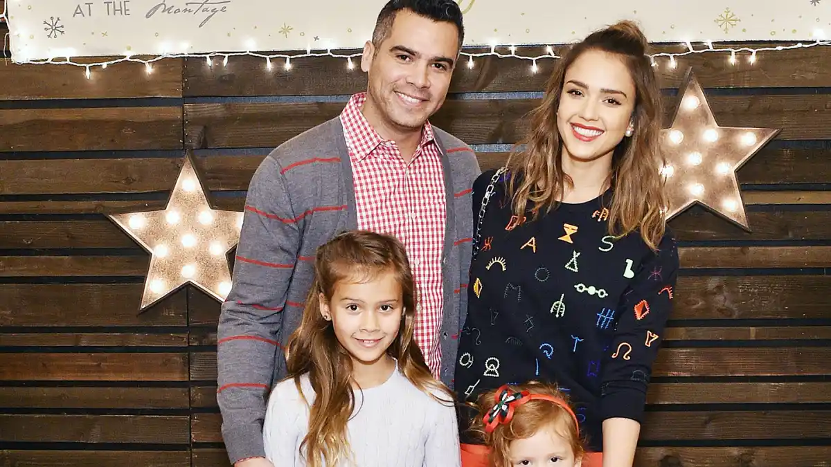 Cash Warren Jessica Alba Honor Haven