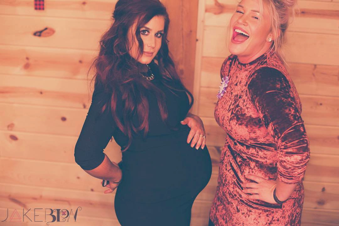 Chelsea houska zoom 6c0c95d9 131f 4c2d b96e 92639a462d6e