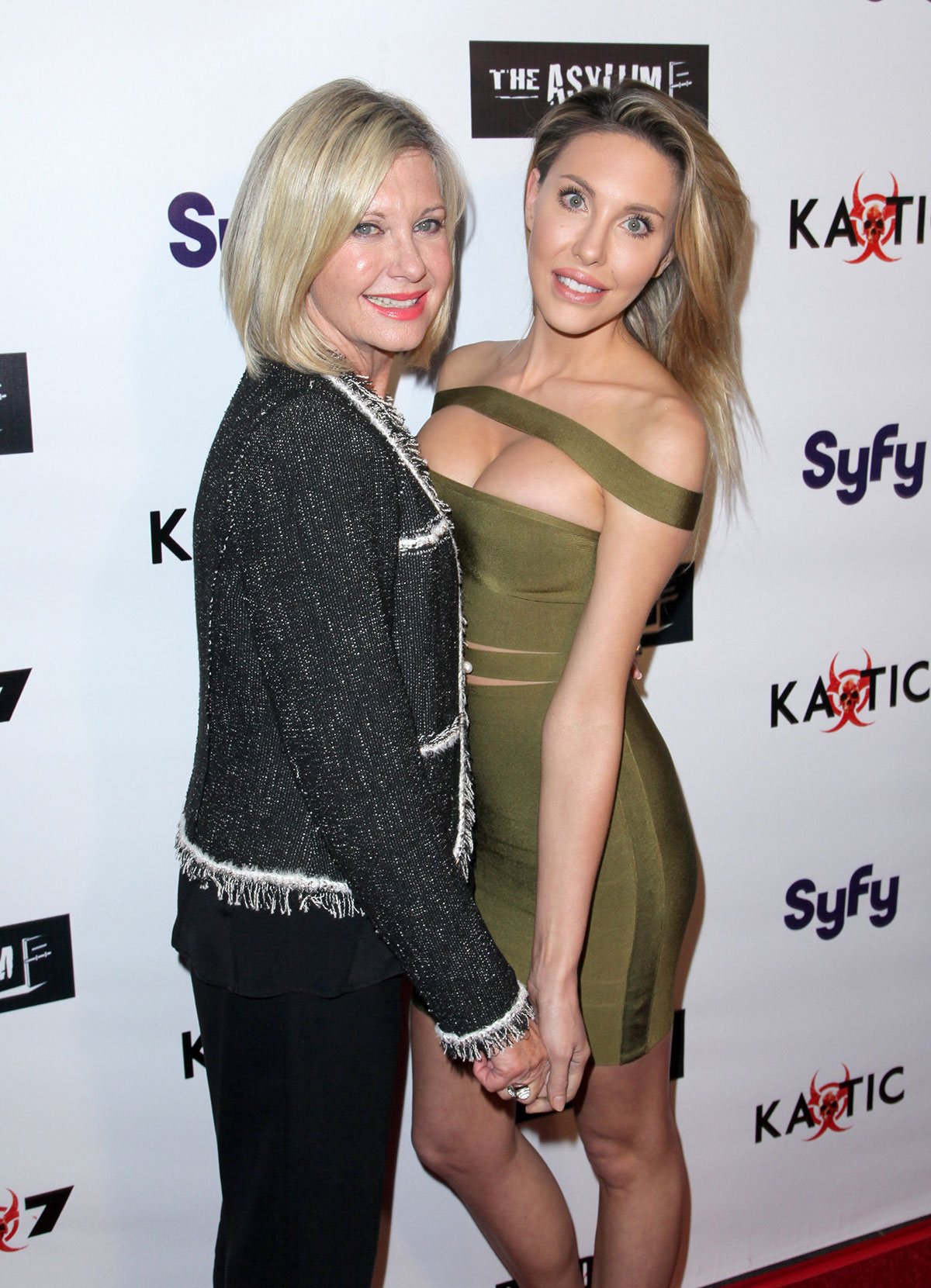 Chloe Lattanzi, Olivia Newton-John