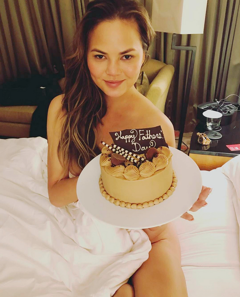 Chrissy teigen naked instagram 13586085 cdf7 43f6 a441 88f201af0728