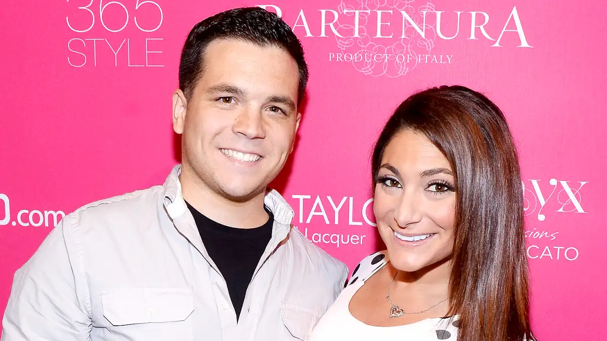 Christopher Buckner and Deena Nicole Cortese