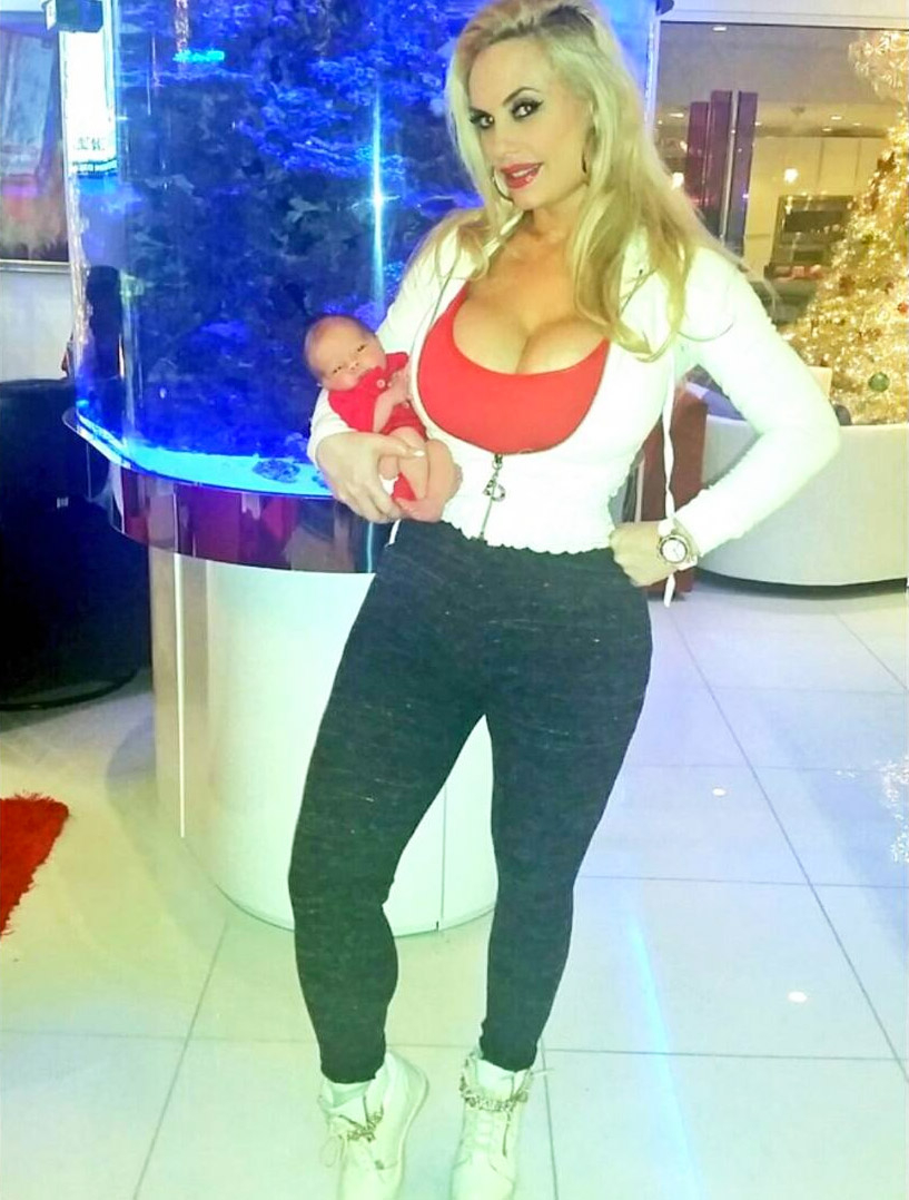 Coco austin zoom abef9bc9 5e1e 4bec b605 3de9fe93782c