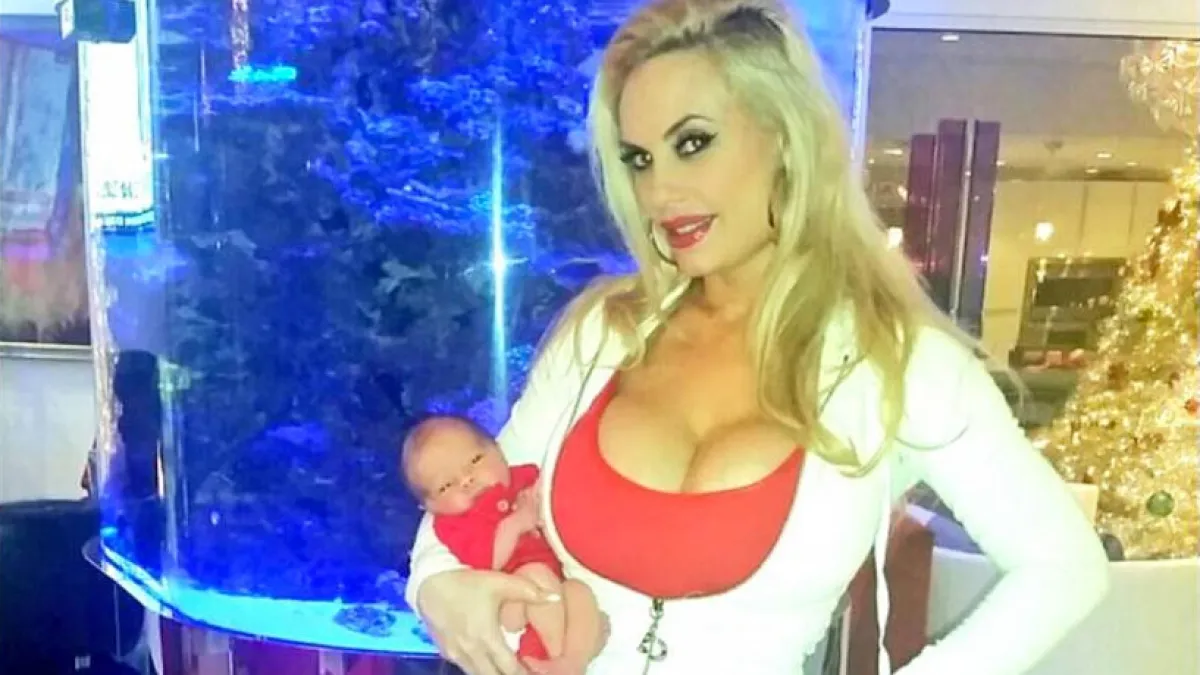 Coco austin zoom abef9bc9 5e1e 4bec b605 3de9fe93782c