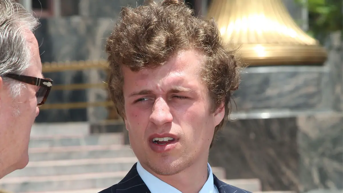 Conradhilton c23c94a2 ca2e 4ced b6ae fee31b12ce68