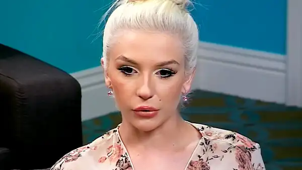 Courtney stodden f1c5e268 a13c 440d bd96 061b3fb1fb64