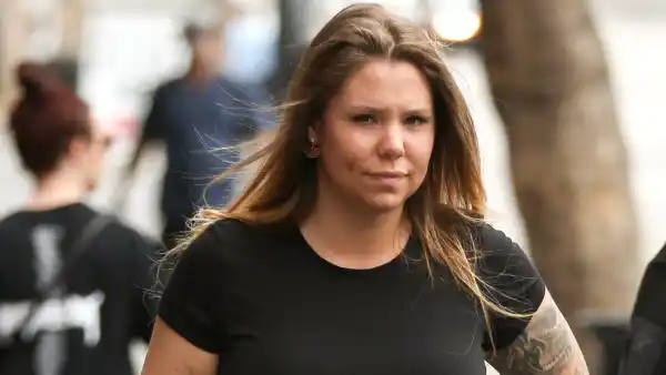 Kailyn Lowry Shows Off Baby Bump, Did She Reveal Baby Daddy Name