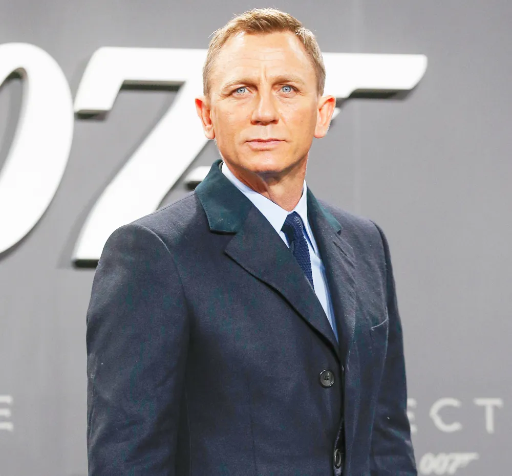Daniel Craig