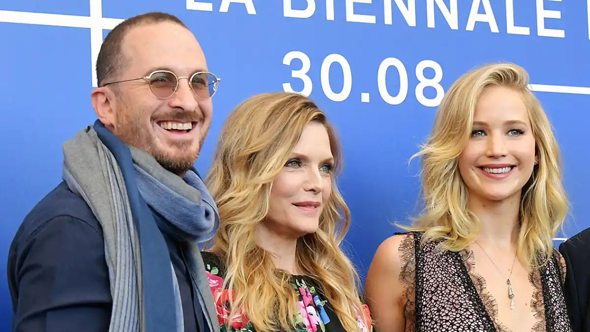 Darren Aronofsky Michelle Pfeiffer Jennifer Lawrence Javier Bardem
