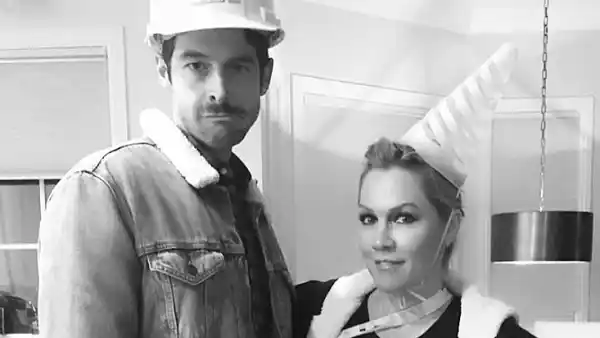 Dave Abrams Jennie Garth Halloween