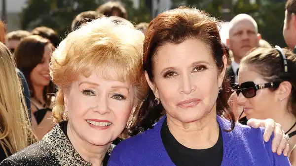 Debbie reynolds carrie fisher promos fc9717c5 9d59 4705 a998 7a62de2a265b