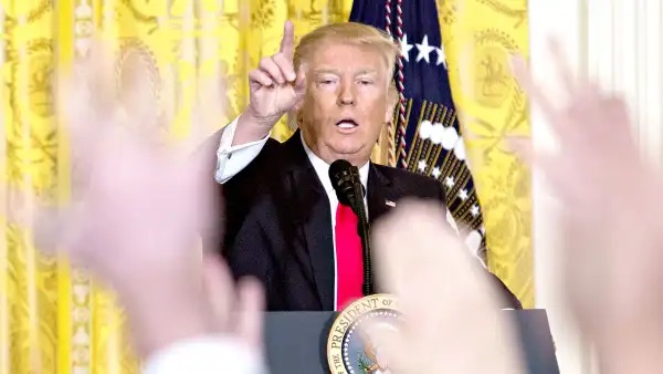 Donald trump zoom 78d9b31b 4ffa 48bb 804b 91f4f74720d9